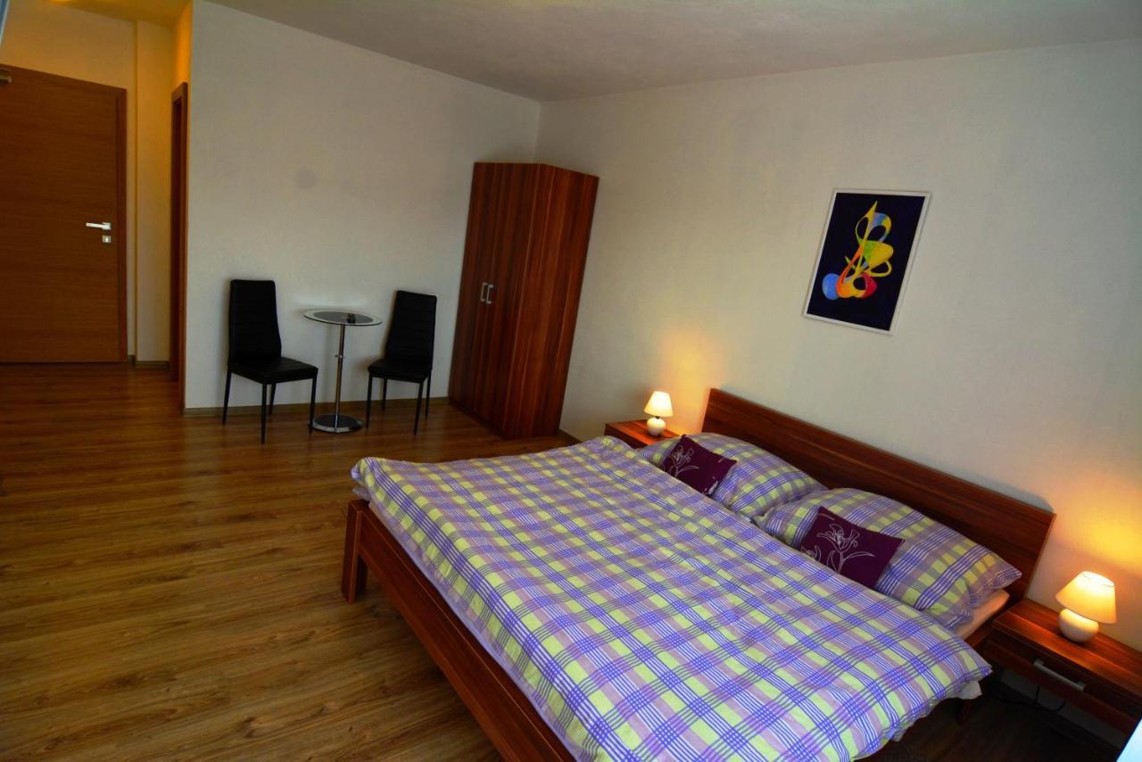 Villa Gold Нова-Лесна Номер фото